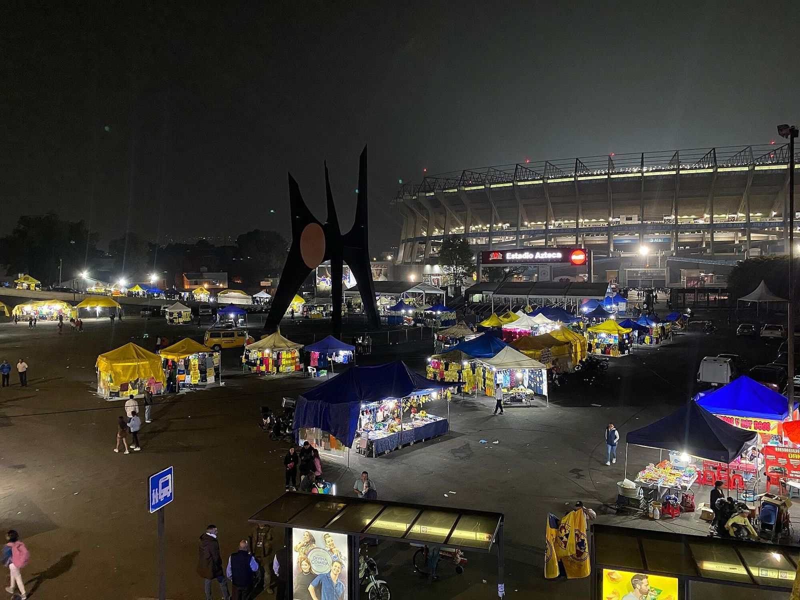 Estadio Azteca exterior view